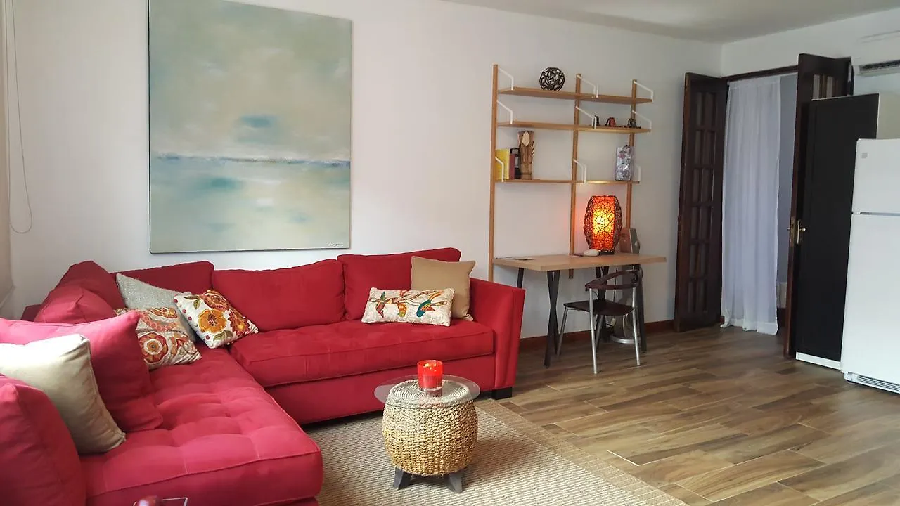 アパート Cozybeach Large 1Bdrapt 50 Steps From Atlantic Ocean Private Street Between Ocean Park & Isla Verde 5 Mins From Airport サンジョアン プエルトリコ